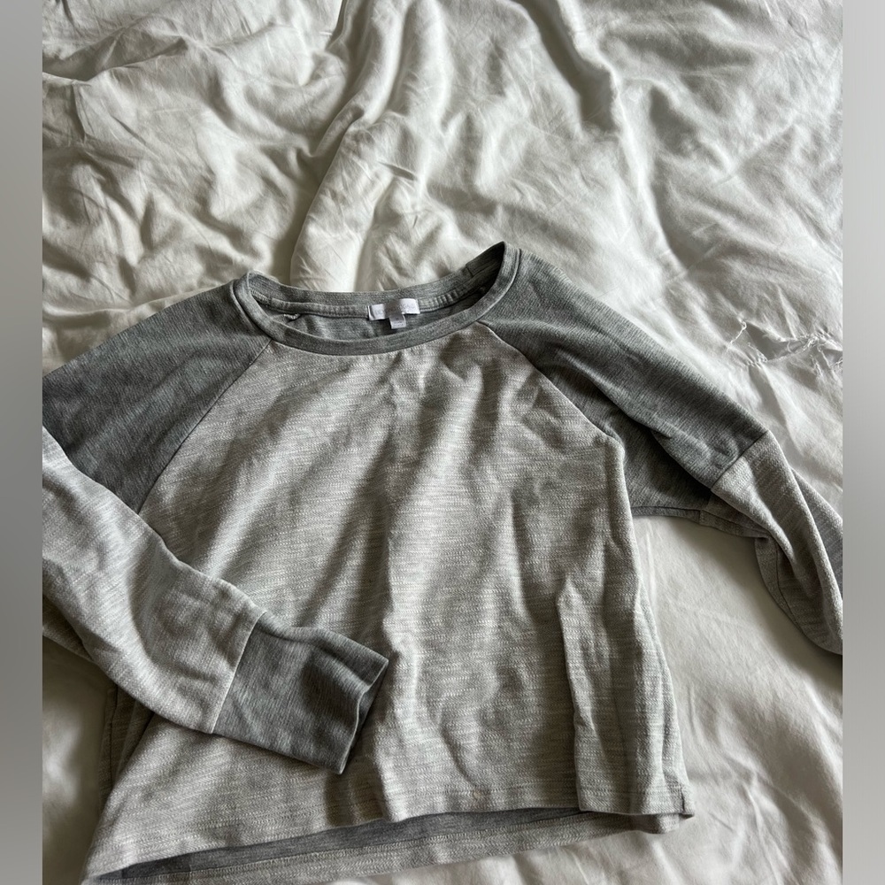 Beyond Yoga colorblock sweater